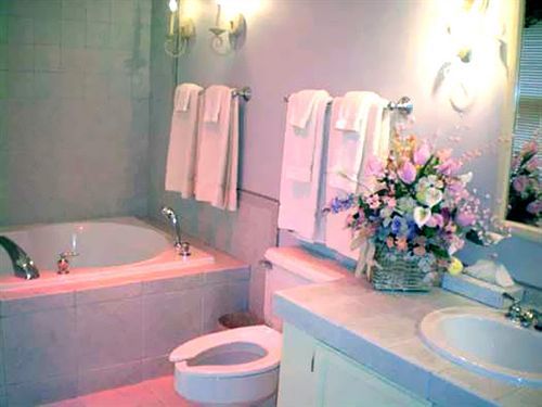 Montague Inn Saginaw Εξωτερικό φωτογραφία