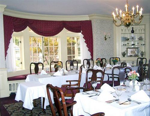 Montague Inn Saginaw Εστιατόριο φωτογραφία